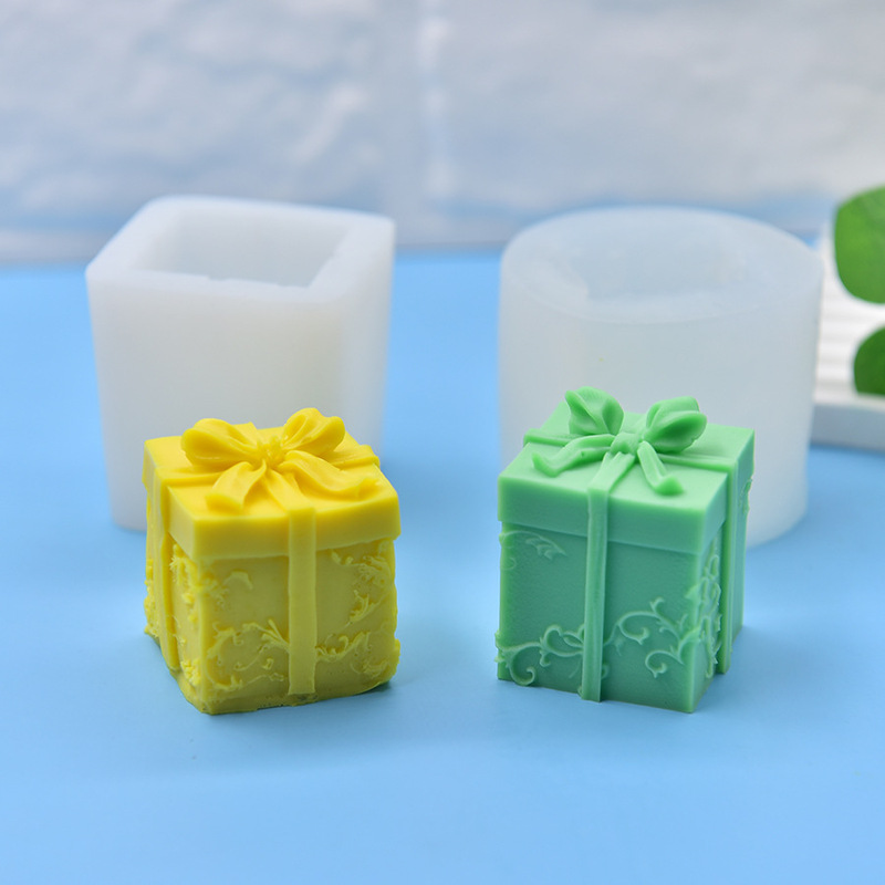 クリスマスギフトボックス型シリコンモールド 石鹸シリコンモールド フォンダンDIYキャンドルモールド|undefined