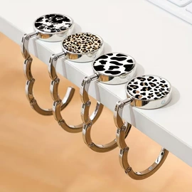 金属工艺品;其他箱包配件