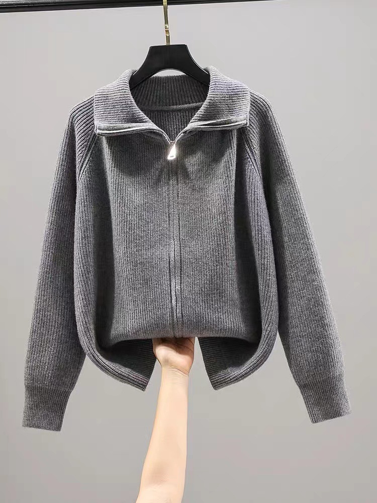 Cropped Knit Cardigan – Double-Zip Oversized Shacket (Maroon/Gray/Beige, One Size)_voghion.com