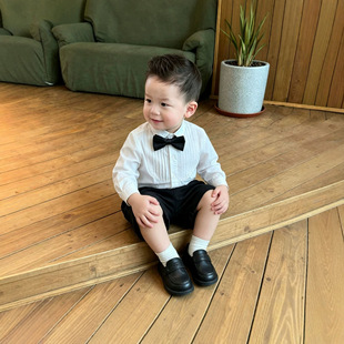 �ܚq�Ќ��Y��Ӣ���L��ͯ�·�С�к������烺ͯ���b���b��ͯ�ݳ���