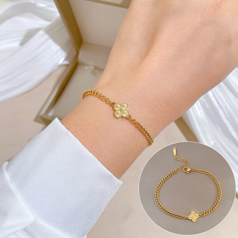 [Whole body titanium steel] Dongdaemun personality minimalist lucky grass personality chain bracelet female Net red retro girlfriends