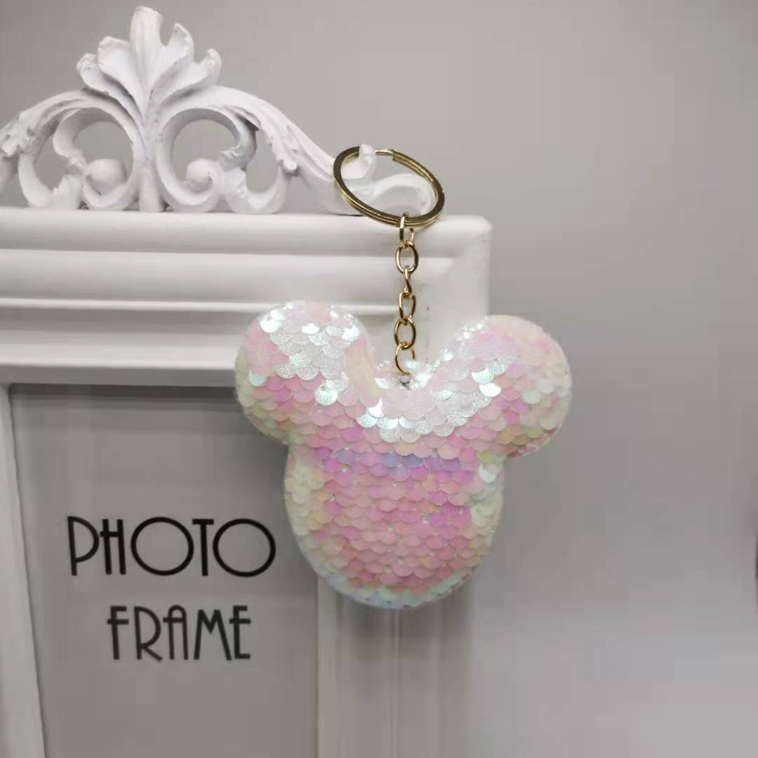 New Hot-selling Heart-shaped Keychain Double-sided Reflective Sequin Bag Pendant Accessories Love Key Chain Sequin Hanging