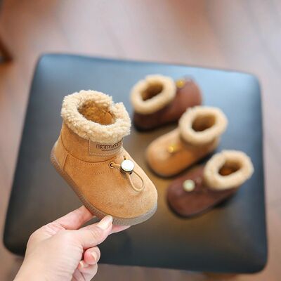 Корейские хлопчатобумажные сапоги для младенцев и маленьких детей, меховые туфли для девочек, новый стиль осени и зимы 2025 года, бархатные хлопковые туфли, детские зимние сапоги с мягкой подошвой