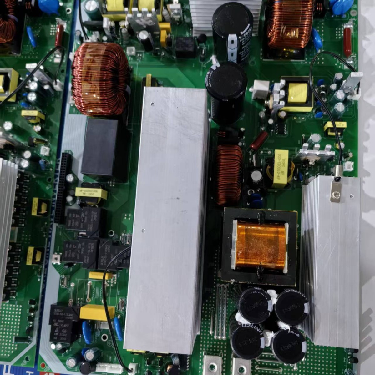 5KW5.5KW10KW太阳能混合逆变器+控制器+UPS一体机逆变器主板PCBA