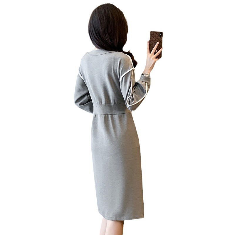 グレーの高級感がとても綺麗です。vネックのワンピースは女性の秋が痩せています。|undefined