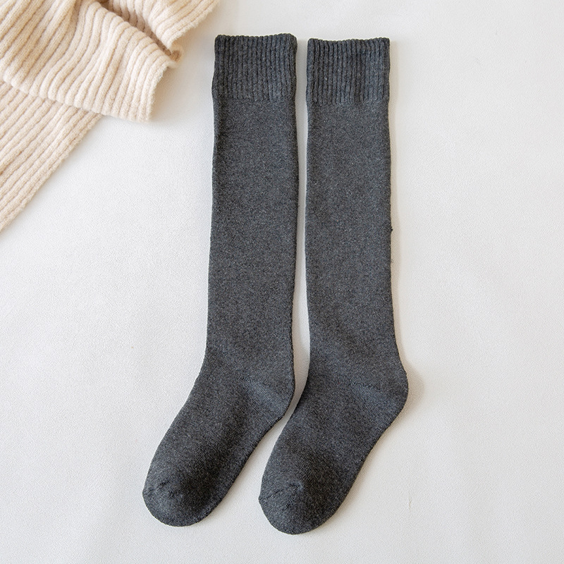 Calcetines de media pantorrilla de las mujeres calcetines de otoño e invierno engrosados Terry calcetines de pantorrilla calientes medias de toalla forradas de lana medias Zhuji altas