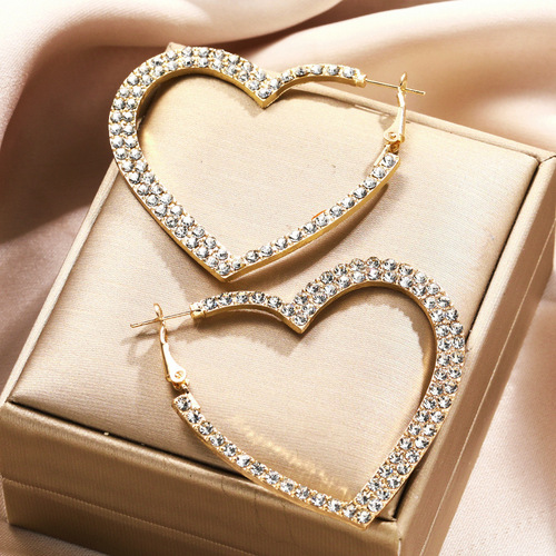 Cross-border best-selling fashionable exaggerated personalized full diamond heart earrings with a celebrity style and ultra-bright creative INS earrings