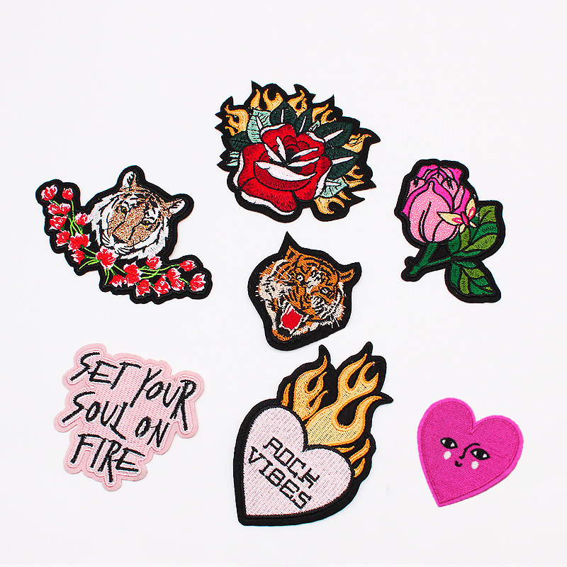 ���Ƶ����廨��װ��Ƭ��������ñ��װ�λ��������޲���ǩ��ĸ����