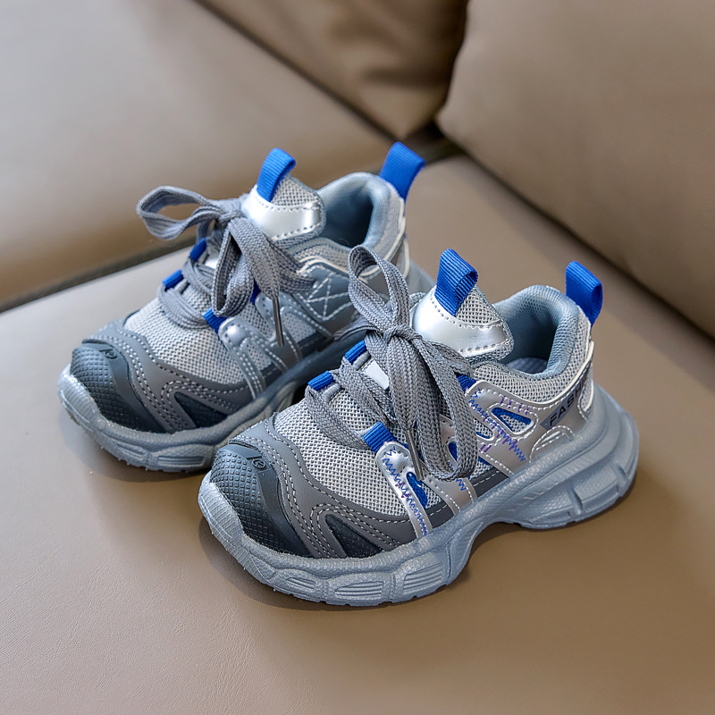 2026 primavera zapatos deportivos para niños, mallas transpirables, zapatos casuales para niños, zapatos de running de suela suave, zapatos de corrida para niñas en stock