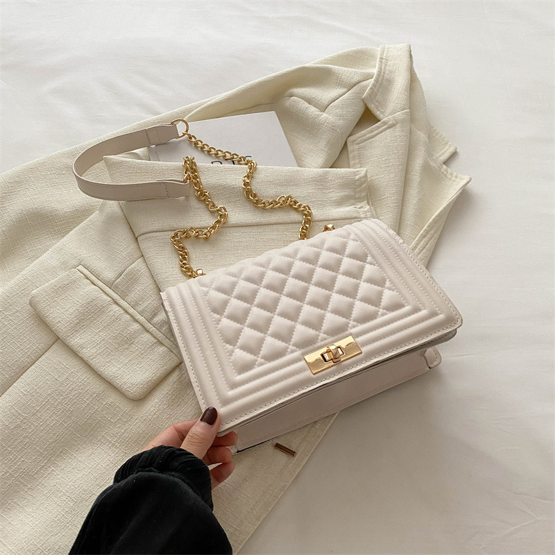 Bolso de cadena de diamante de alta sensación 2024 nuevo bolso cuadrado de moda nicho universal bolso de hombro casual