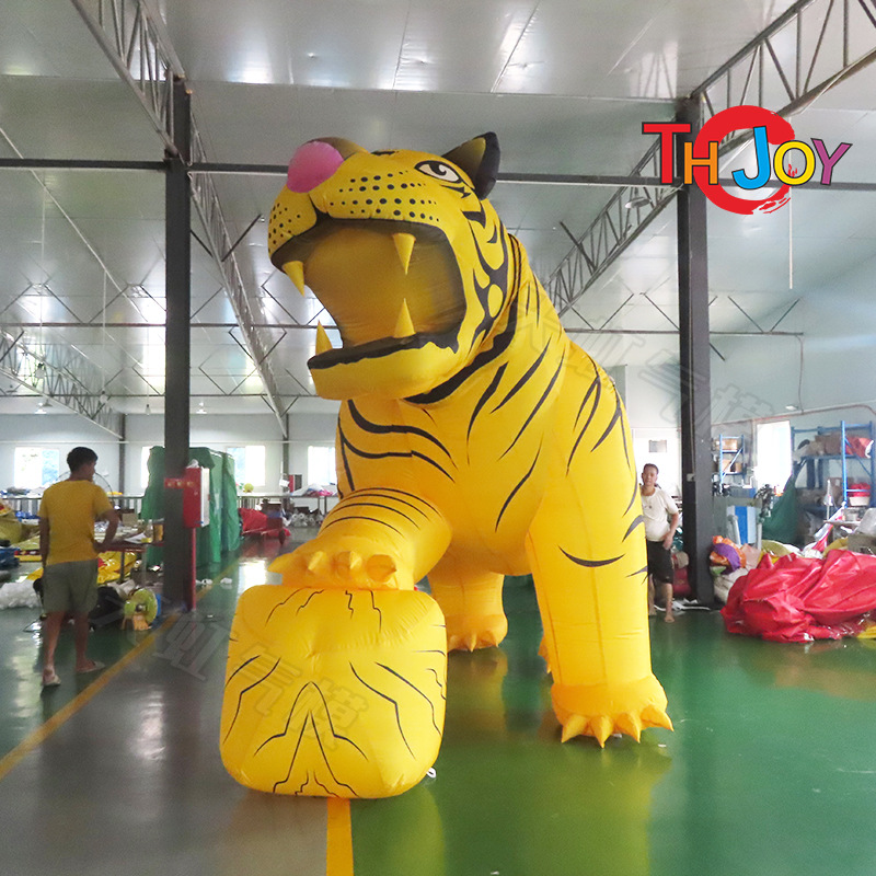 虎年摆件 充气老虎模型 商城广场虎年吉祥陈设