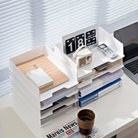 垃圾桶;收纳盒;墙壁挂架