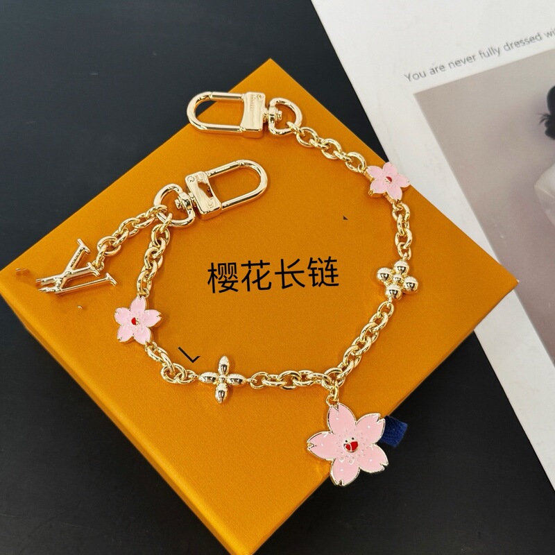 驴牌跨境25春季女包箱包爱心樱花锌合金钥匙扣吊坠包包饰品挂件|undefined