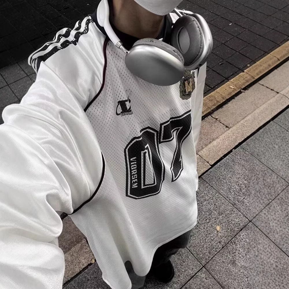 아메리칸 스타일 메쉬 프린트 레터 스플라이싱 루즈한 긴팔 티셔츠 남성용 및 여성용 클래식 레트로 올 매치 저지 탑