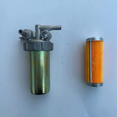 Transparent Sediment Cup Factory – Diesel filter - ememei-185-190-diesel-filter-double-hole-horizontal-iron-shell-small-hole-filter-element
