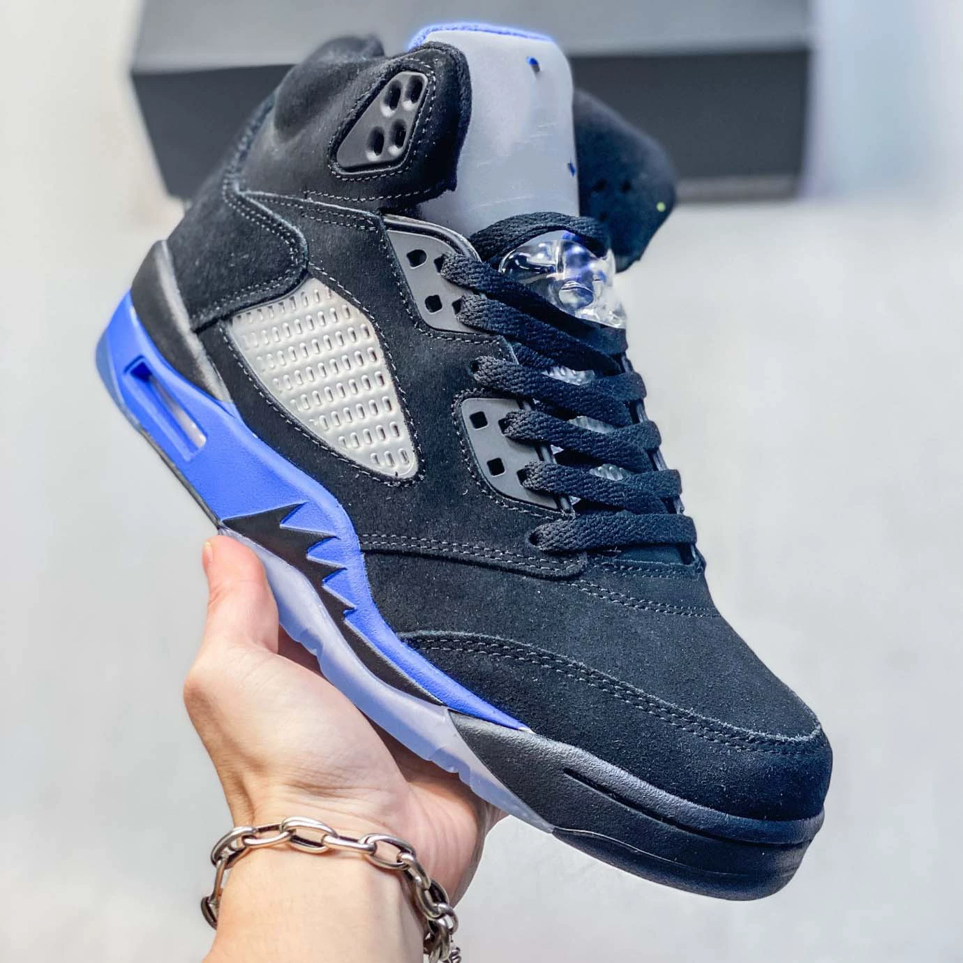Баскетбольные кроссовки Air Jordan retro, ретрофлексирующий дизайн, размеры 36–46