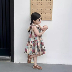 2024女童夏氣質文藝范森系無袖系帶掛脖碎花拼接荷葉擺背心連衣裙