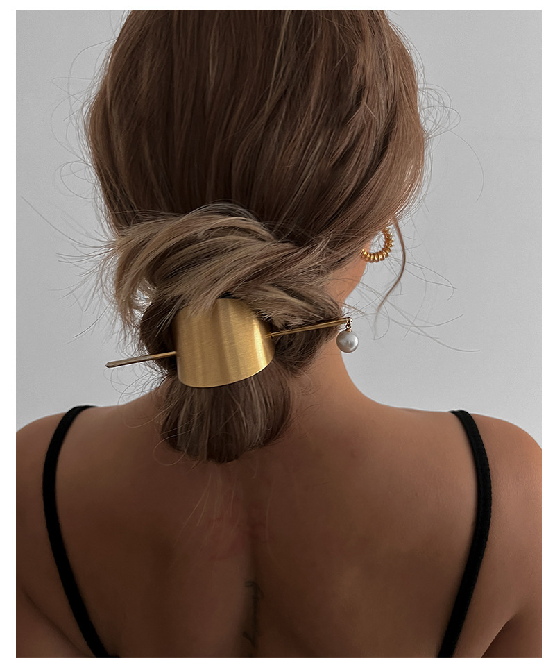 32g Weight Hair Sticks Hair Accessories Type 1 Piece Quantity Casual, Daily, Party Occasion Alloy Material Irregular Pattern Women's Gender Pearl, Plating Design IG Style Style Gold, Silver Color Women's IG Style Irregular Alloy Pearl Plating Hair Sticks 4