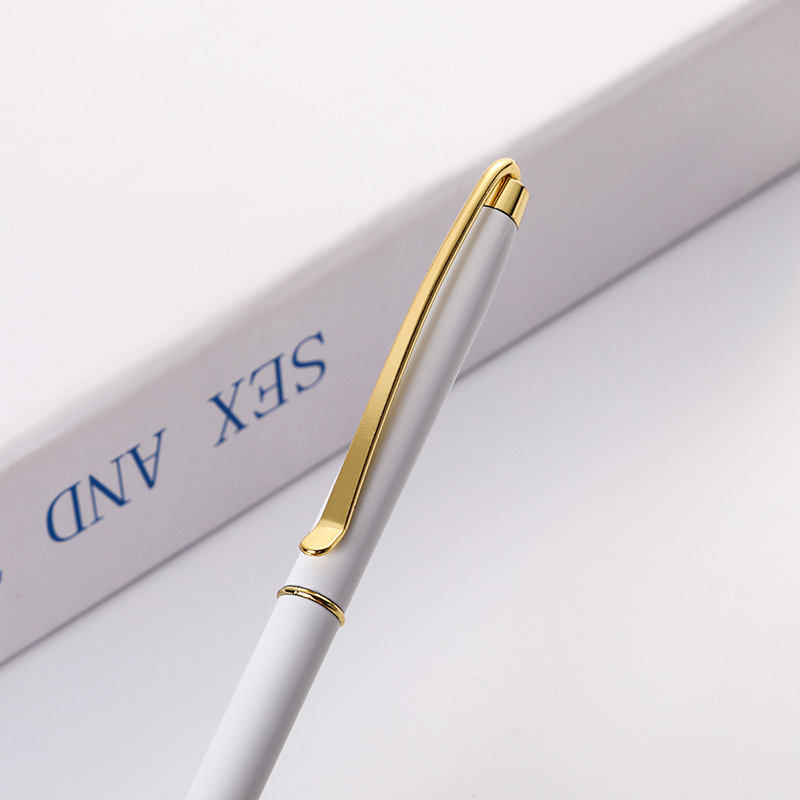 Suministro directo de fábrica Bolígrafo de metal Bolígrafo de cristal pluma de regalo de negocios pluma publicitaria logotipo personalizado firma pluma letras
