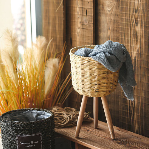Floor-standing flower stand, straw woven flower basket, rattan woven flower basin, floor decoration, living room balcony, simple pastoral flower vessel