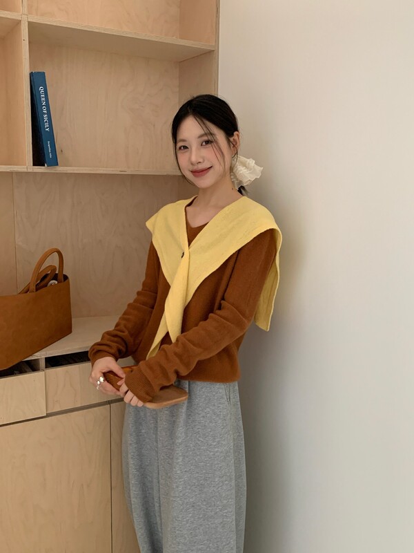 秋冬纯羊毛披肩女韩系慵懒感时髦简约外搭纯色交叉小坎肩衬衫披肩|undefined