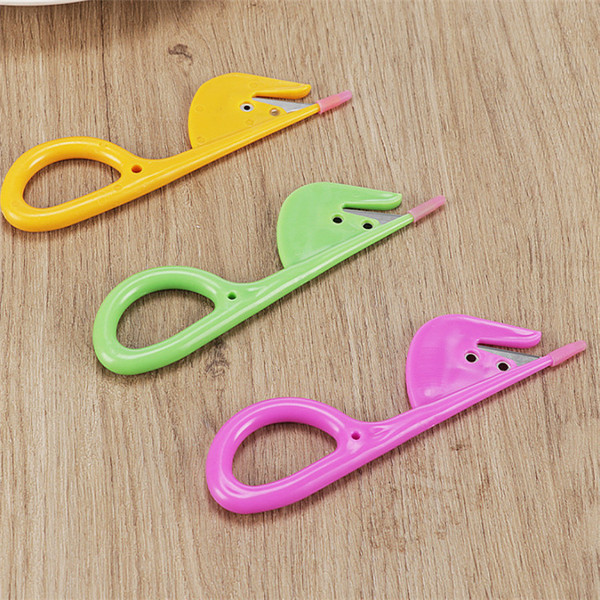 Chicken intestine knife
