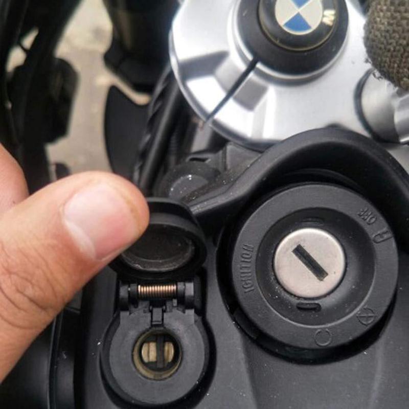 2024オートバイの杜卡迪bmw usbシガレット充電器を適用して、電気自動車の携帯電話充電器を充電する|undefined