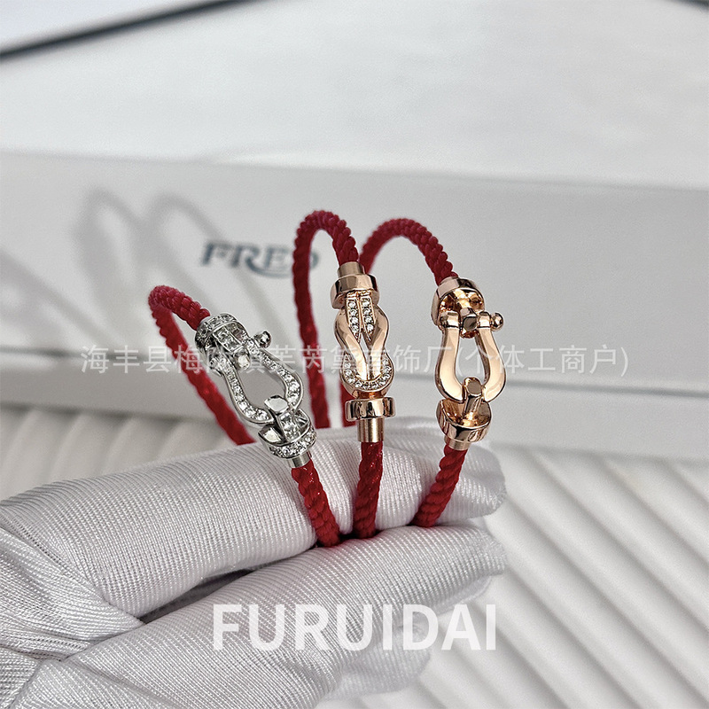 Feijia Horseshoe Figure-Eight Buckle Zodiac Year Full Diamond Red String Bracelet for Men and Women Couples Fred DIY Bracelet Feijia Horseshoe Figure-Eight Buckle Zodiac Year Full Diamond Red String Bracelet for Men and Women Couples Fred DIY Bracelet