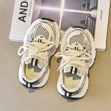 儿童运动鞋女童老爹鞋2025春夏透气网面中大童轻便软底跑步男童鞋