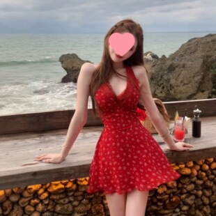 ��Ӱ�tɫ�黨�ٽz¶���첱�B��ȹŮ�ļ���߅�ȼٽ^���޺ÿ�����