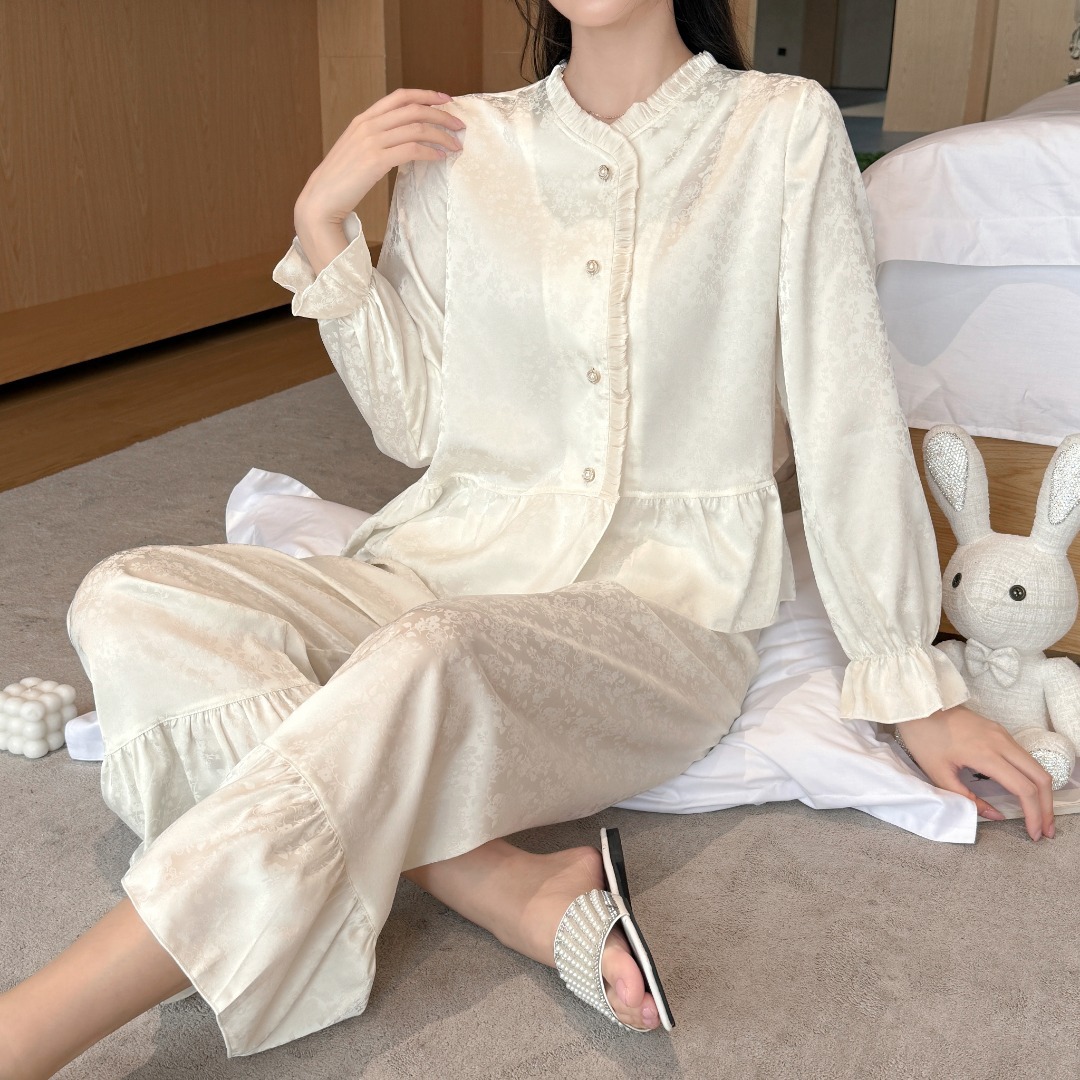 Sweet Pajamas Women's Winter New Women's Fairy-style Lace Underwear suit Light Luxury High-end Jacquard Home Clothes