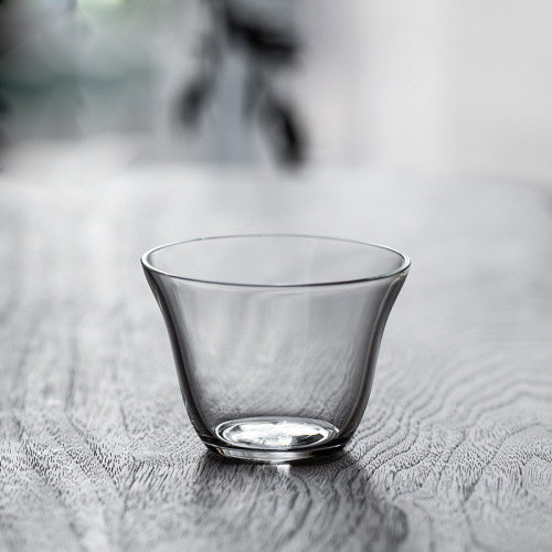 Fully transparent glass small tea cup, small tea tasting cup, Japanese Kung Fu tea scented aroma gathering cup, high transparency Kung Fu tea cup