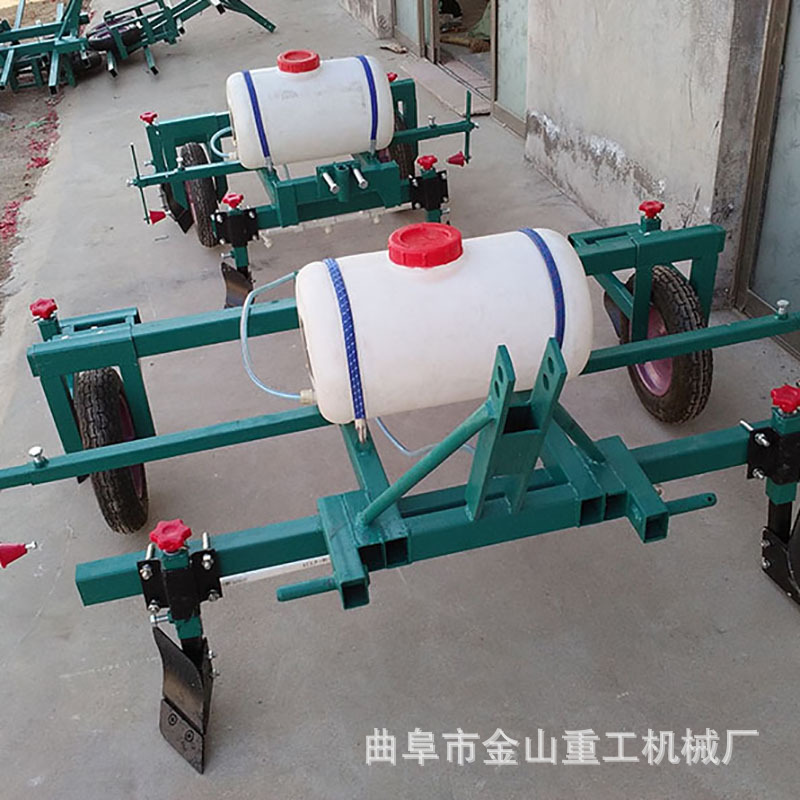 犁铧式地膜机 土豆种植覆膜机 新款播种喷药地膜机