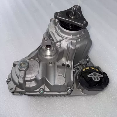 Suitable for BMW X3 X4 four-wheel drive transfer case G01/02 Atc13-1/13-2 transfer case 27108465870 (Transfer case)