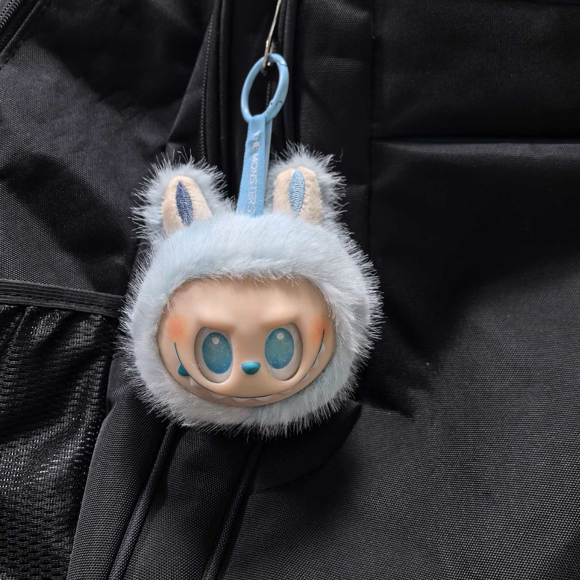 3 generaciones de colgantes de peluche labubu barraca explosiva muñeca conejo pellizco muñeca regalos pellizco música