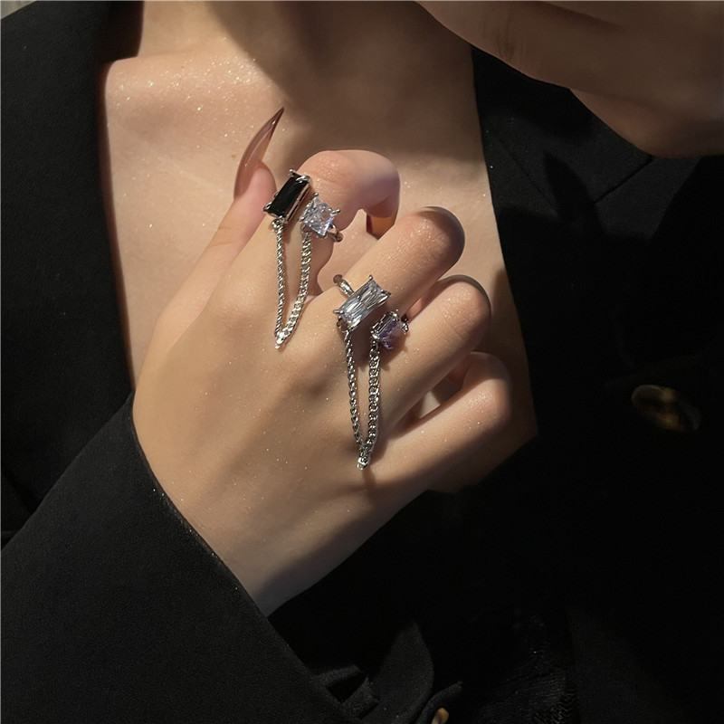 Ins Cold Wind Design Sense Zircon Tassel Open Copper Ring Niche Personality Ring display picture 1