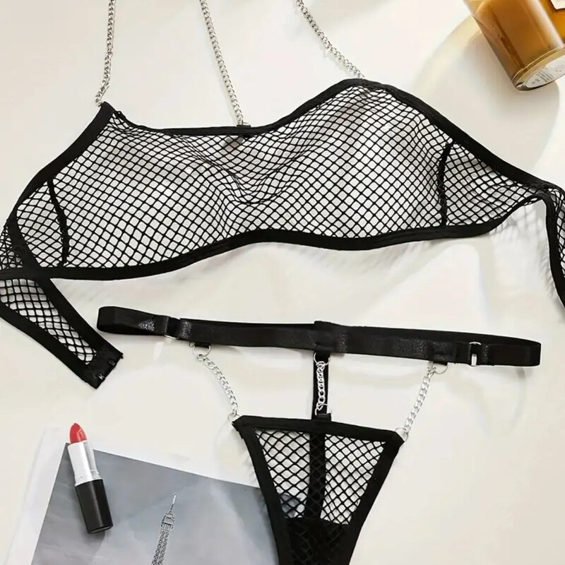 Large fishnet hollowed-out metal chain European and American style sexy T-back panties, no-removal women's mesh lingerie, sexy and see-through Large fishnet hollowed-out metal chain European and American style sexy T-back panties, no-removal women's mesh lingerie, sexy and see-through