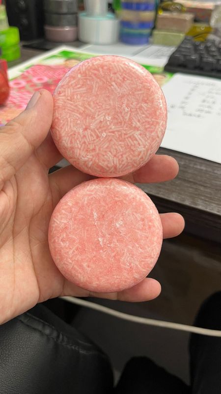 洗头皂侧柏叶乌斯曼洗发皂欧橘七绿同款香皂肥皂手工皂精油皂裸皂|undefined