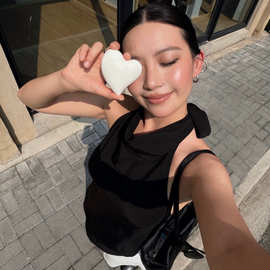 82605送礼自用都可以 带手提袋 真的很大气 女爱心休闲百搭T恤