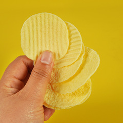 ポテトチップスのポテトチップスのキーホルダーの偽ポテトチップスのスーパーのスナックと西洋の軽食の道具
