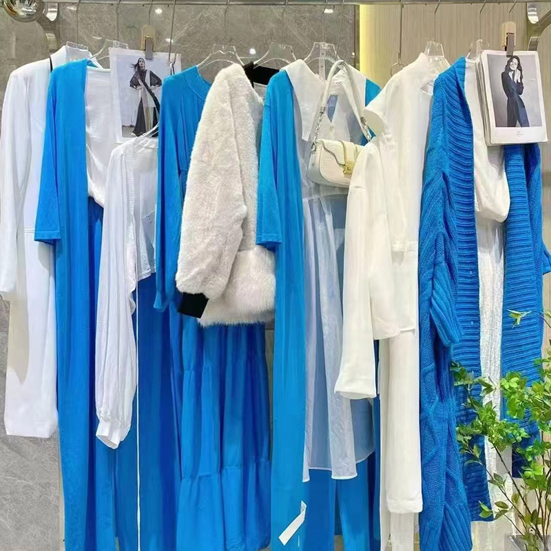 设计谷24冬匠人谷上海高端羽绒服大衣上衣外套品牌折扣女装尾货