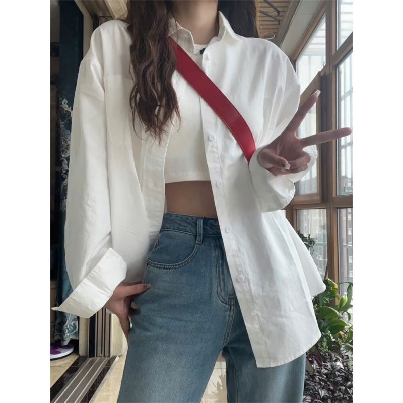 화이트 셔츠 여성의 봄과 가을 한국식 느슨한 학생 셔츠 틈새 디자인 하이 엔드 외부 카디건 재킷 탑