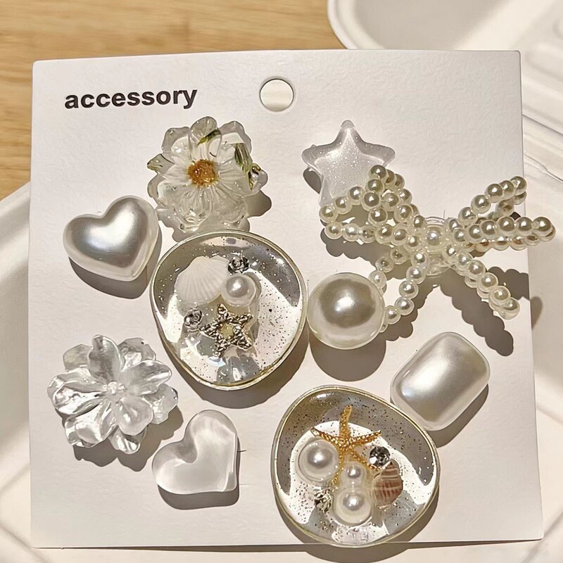 Glazed Heart-Shaped Shoe Charms, Butterfly Bows, Heart-Shaped Amber Accessories, Pearl Flower Metal-Like Shoe Charms for Clogs Glazed Heart-Shaped Shoe Charms, Butterfly Bows, Heart-Shaped Amber Accessories, Pearl Flower Metal-Like Shoe Charms for Clogs