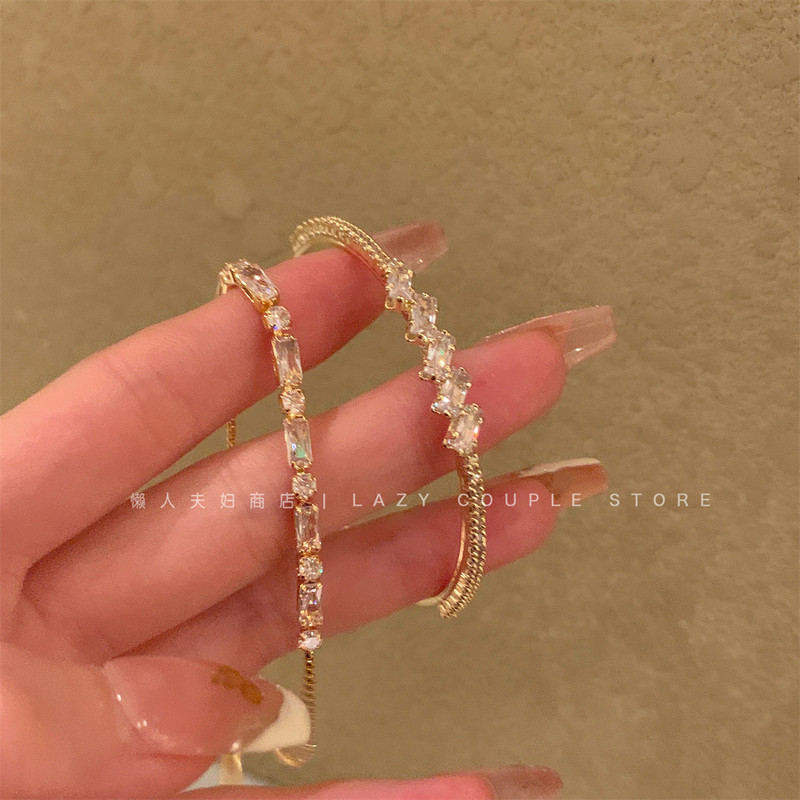 Light Luxury Niche High-End Sparkling Drawstring Bracelet for Women, Exquisite Micro-Inlaid Zircon Bracelet, Stackable Wristband Jewelry