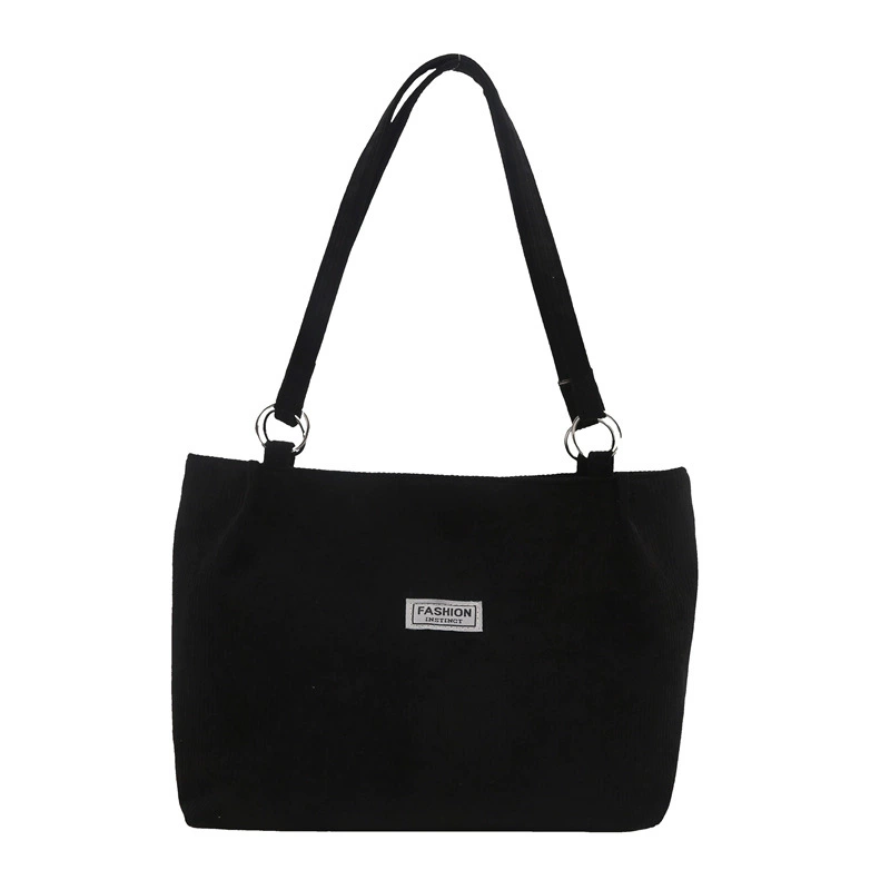 Capacious universal one-shoulder bag for leisure, western style