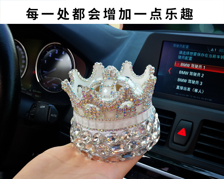 Diamond-Encrusted Crown Car Perfume Holder, Goddess-Style Car Interior Decoration, Car Fragrance Freshener Live Broadcast
