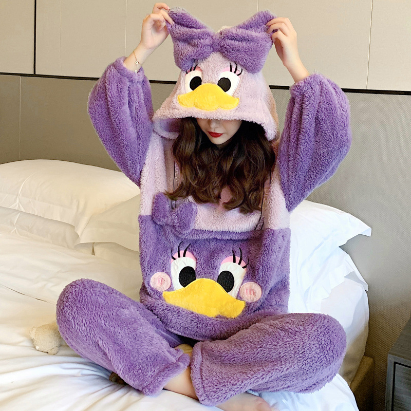 Dibujos animados pato donald otoño e invierno coral fleece pijamas de manga larga engrosada de las mujeres de dibujos animados lindo felpa ropa de casa traje