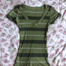 女式T恤;吊带背心;女式毛呢外套