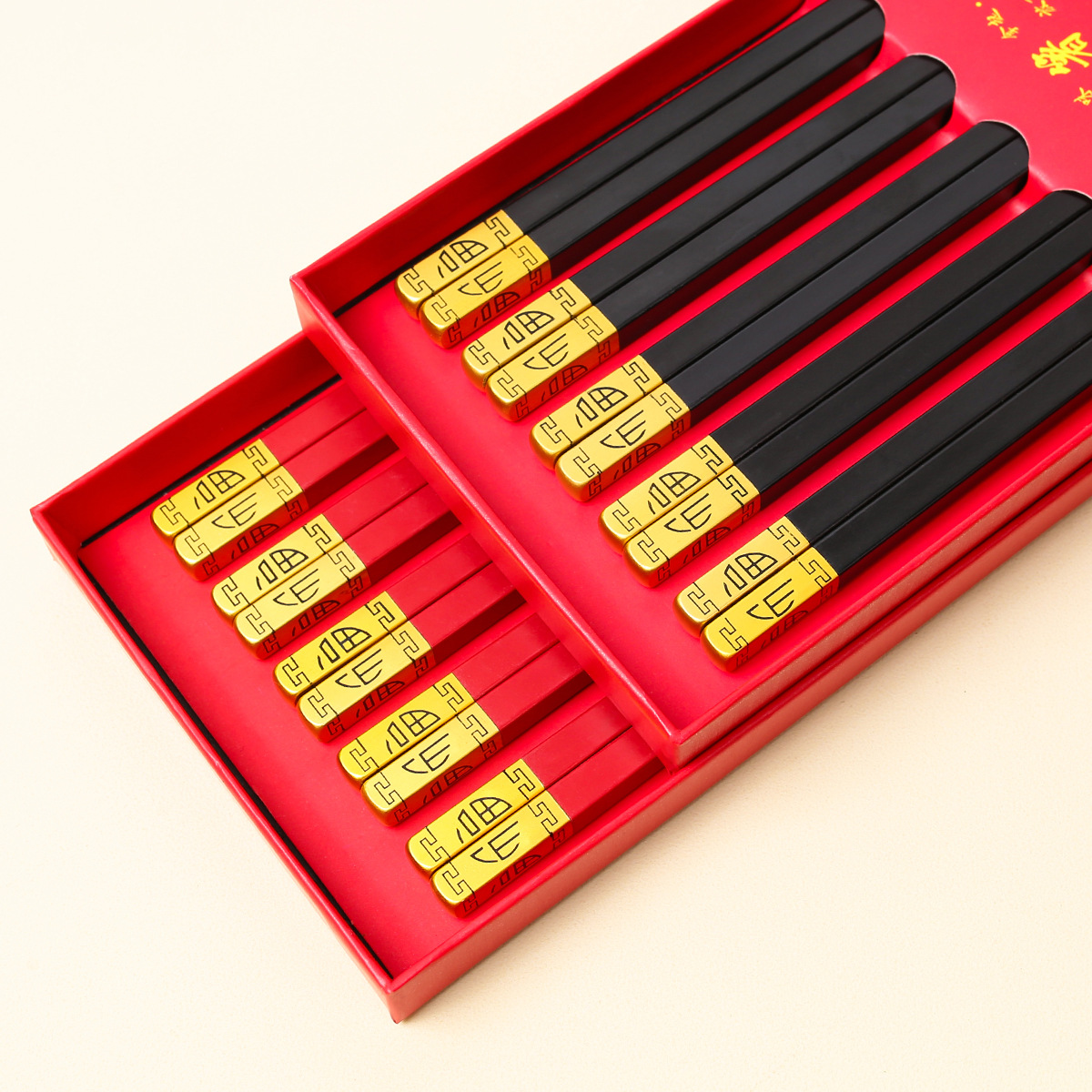 Palillos de aleación al por mayor, negros y rojos, festivos, de plástico PET, de doble cara, antideslizantes, en stock.