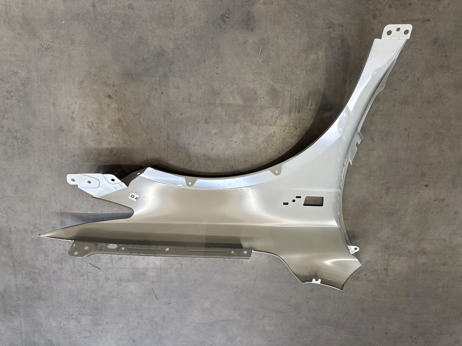 QINPLUS EV fender wing HAD-8403119/70